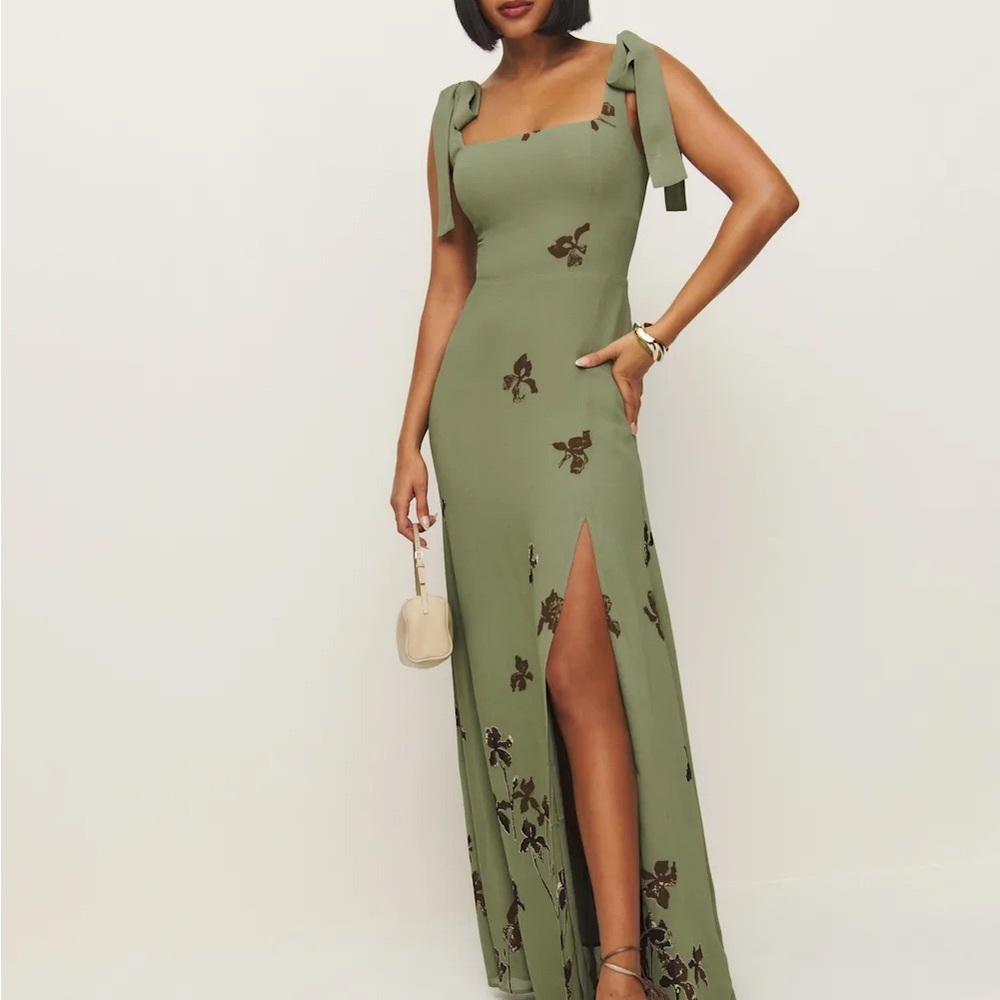 Reformation Elegant Green Floral Maxi Dress- perfect for weddings!